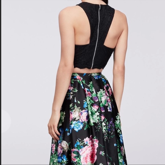 Size 1 Black Floral Two-Piece Prom Dress - Picture 2 of 9
